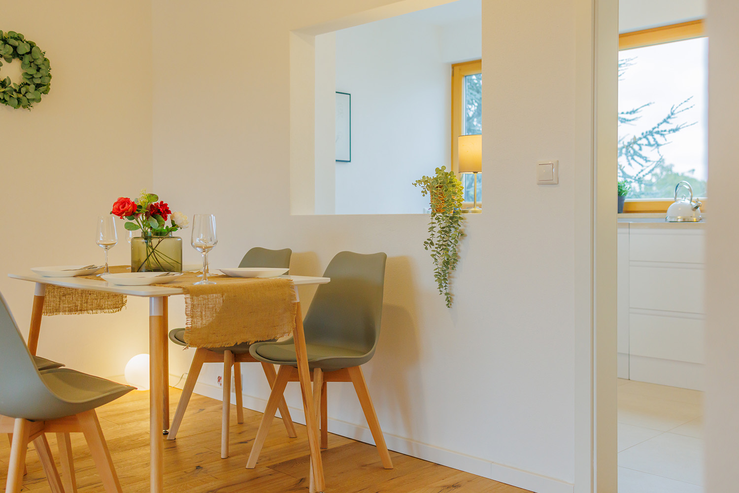 Essbereich in sanierter Wohnung in Ingolstadt